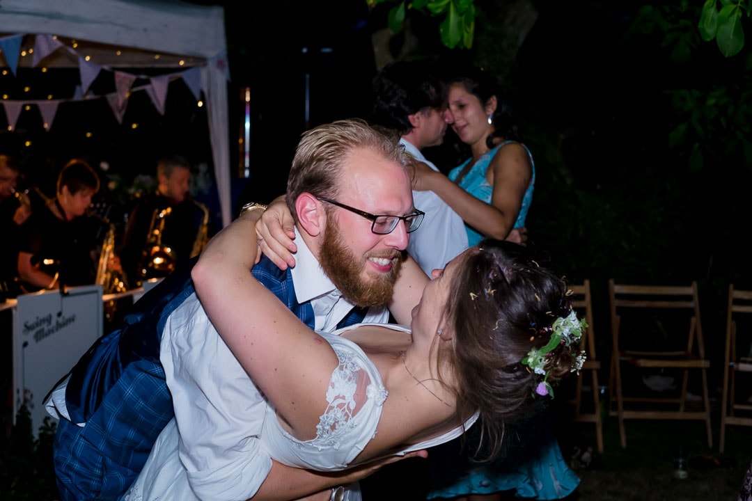 Garden Wedding Photographer